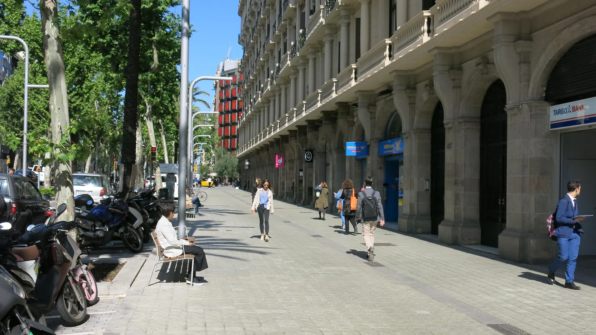 Principal B&Bcn Барселона