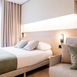 Apartmanhotel Atenea Calabria, Barcelona
