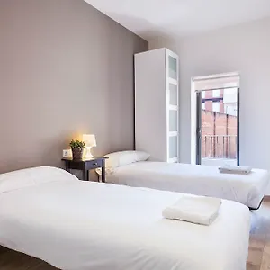 Dingdong Fira 3* Barcelona